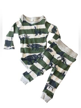 3/$25 Dinosaur Ribbed Two-Piece matching Set - Baby Boy size 6-9m